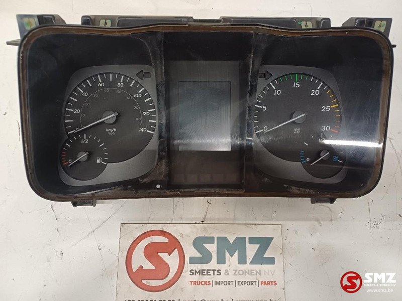 Mercedes-Benz Occ instrumentenpaneel Mercedes - Salpicadero para Camión: foto 1 Mercedes-Benz Occ instrumentenpaneel Mercedes - Salpicadero para Camión: foto 1