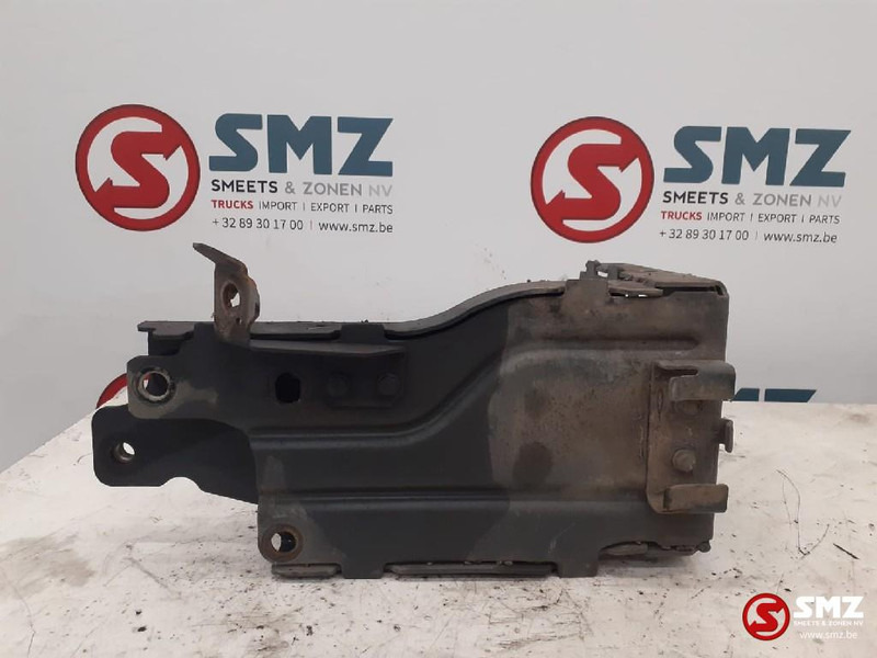 Mercedes-Benz Occ onderste tredebeugel rechts Mercedes - Bastidor/ Chasis para Camión: foto 3 Mercedes-Benz Occ onderste tredebeugel rechts Mercedes - Bastidor/ Chasis para Camión: foto 3