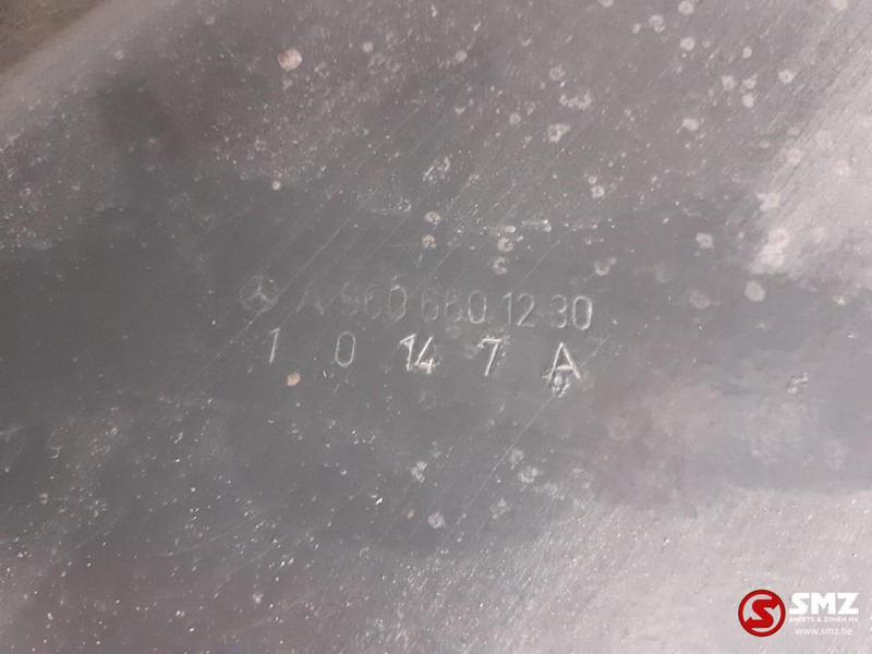 Mercedes-Benz Occ onderste tredebeugel rechts Mercedes - Bastidor/ Chasis para Camión: foto 5 Mercedes-Benz Occ onderste tredebeugel rechts Mercedes - Bastidor/ Chasis para Camión: foto 5