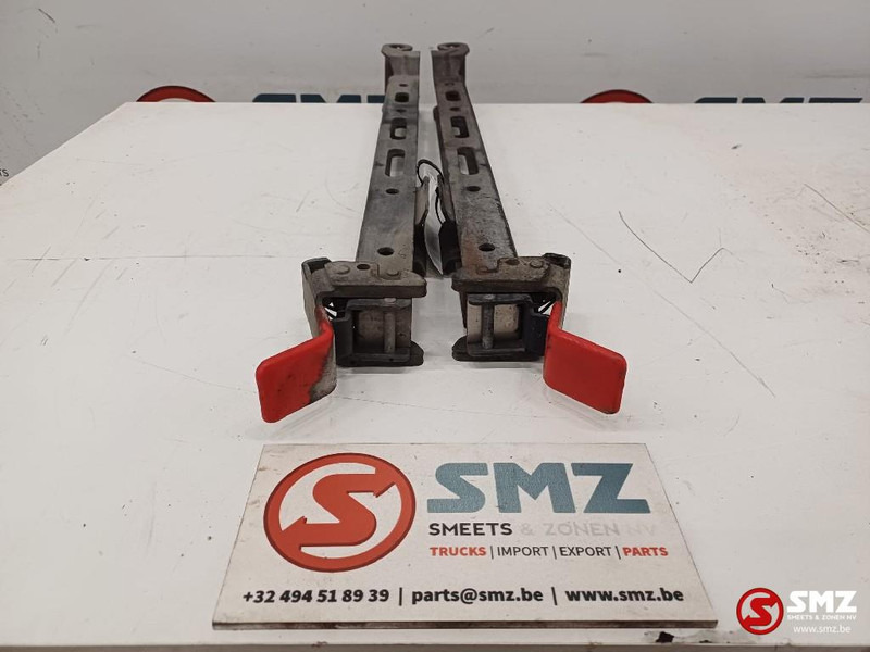 Mercedes-Benz Occ set side skirtsteunen Mercedes - Bastidor/ Chasis para Camión: foto 2 Mercedes-Benz Occ set side skirtsteunen Mercedes - Bastidor/ Chasis para Camión: foto 2