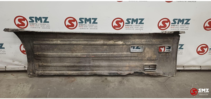 Mercedes-Benz Occ set sideskirts links + rechts Mercedes SK - Bastidor/ Chasis para Camión: foto 2 Mercedes-Benz Occ set sideskirts links + rechts Mercedes SK - Bastidor/ Chasis para Camión: foto 2