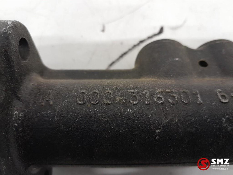 Mercedes-Benz Remcilinder mercedes sprinter 903 a0004316301 - Cilindro de freno para Camión: foto 2 Mercedes-Benz Remcilinder mercedes sprinter 903 a0004316301 - Cilindro de freno para Camión: foto 2