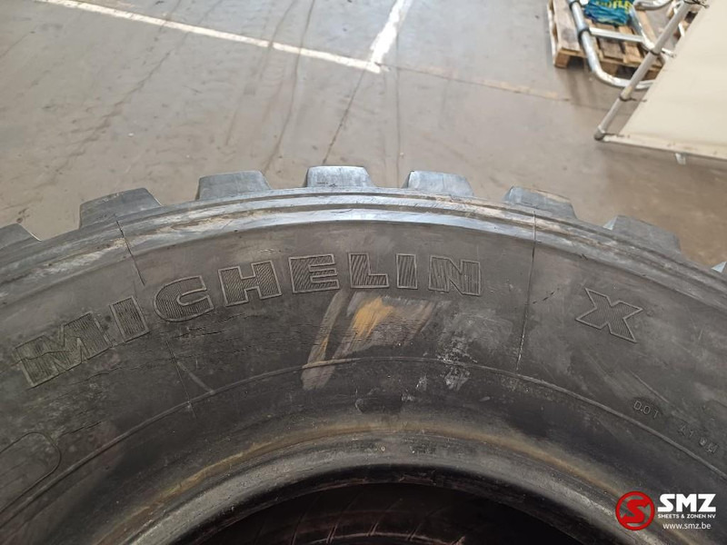 Michelin Occ vrachtwagenband 395/85R20 158G Michelin - Neumático para Camión: foto 2 Michelin Occ vrachtwagenband 395/85R20 158G Michelin - Neumático para Camión: foto 2