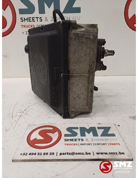 Renault Occ AdBluepomp Renault - Sistema de combustible para Camión: foto 3 Renault Occ AdBluepomp Renault - Sistema de combustible para Camión: foto 3