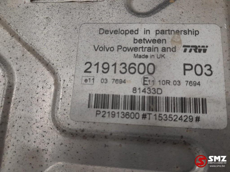 Renault Occ ECU motorbesturingseenheid Renault - Unidad de control para Camión: foto 5 Renault Occ ECU motorbesturingseenheid Renault - Unidad de control para Camión: foto 5