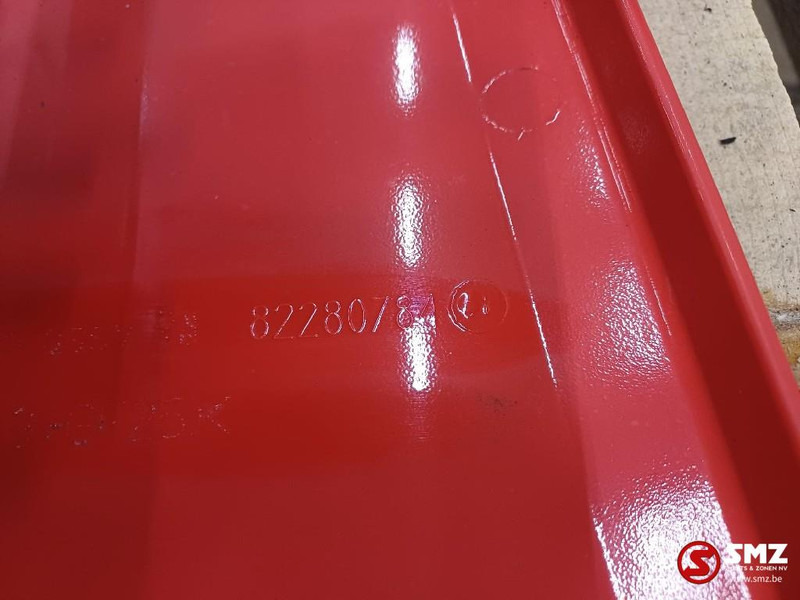 Renault Occ cabinespoiler links Renault - Aerodinámica/ Spoiler para Camión: foto 5 Renault Occ cabinespoiler links Renault - Aerodinámica/ Spoiler para Camión: foto 5