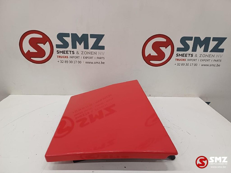 Renault Occ cabinespoiler linksboven Renault - Aerodinámica/ Spoiler para Camión: foto 2 Renault Occ cabinespoiler linksboven Renault - Aerodinámica/ Spoiler para Camión: foto 2