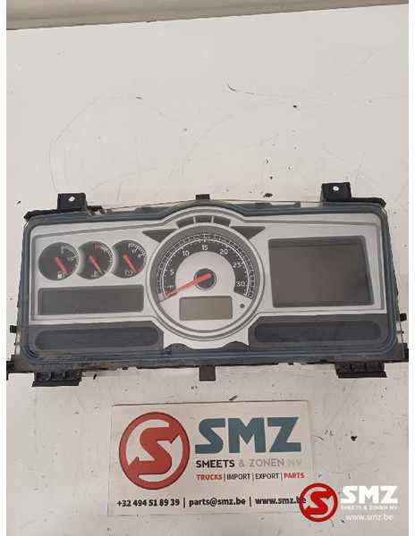 Renault Occ instrumentenpaneel Renault - Salpicadero para Camión: foto 1 Renault Occ instrumentenpaneel Renault - Salpicadero para Camión: foto 1