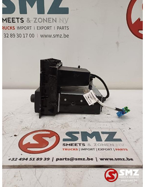 Renault Occ radio Renault - Sistema eléctrico para Camión: foto 3 Renault Occ radio Renault - Sistema eléctrico para Camión: foto 3