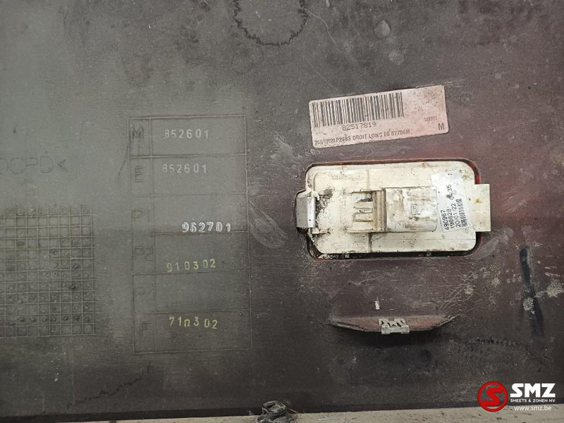 Renault Occ set side skirts L/R Renault - Bastidor/ Chasis para Camión: foto 4 Renault Occ set side skirts L/R Renault - Bastidor/ Chasis para Camión: foto 4