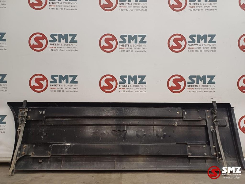Renault Occ side skirt links Renault - Bastidor/ Chasis para Camión: foto 2 Renault Occ side skirt links Renault - Bastidor/ Chasis para Camión: foto 2