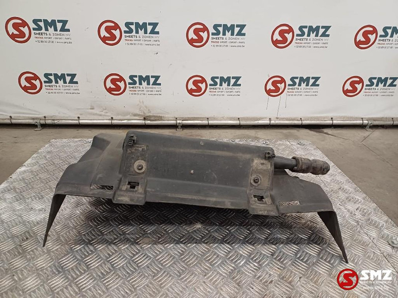 Renault Occ spatbord rechts Renault - Carrocería y exterior para Camión: foto 2 Renault Occ spatbord rechts Renault - Carrocería y exterior para Camión: foto 2