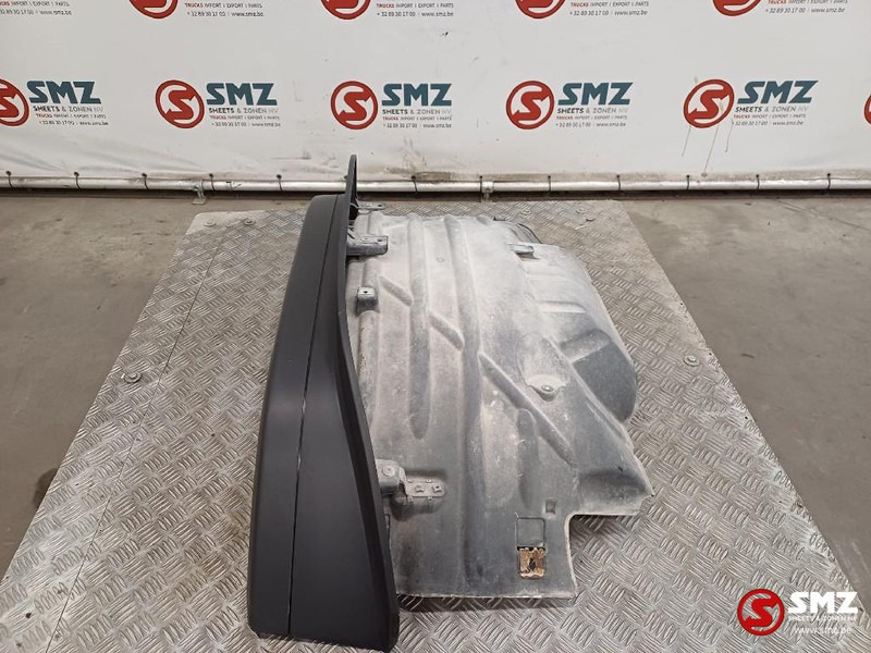 Scania Occ spatbord rechts vooraan Scania - Carrocería y exterior para Camión: foto 3 Scania Occ spatbord rechts vooraan Scania - Carrocería y exterior para Camión: foto 3