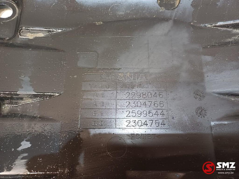 Scania Occ spatbord rechtsvooraan Scania - Carrocería y exterior para Camión: foto 5 Scania Occ spatbord rechtsvooraan Scania - Carrocería y exterior para Camión: foto 5