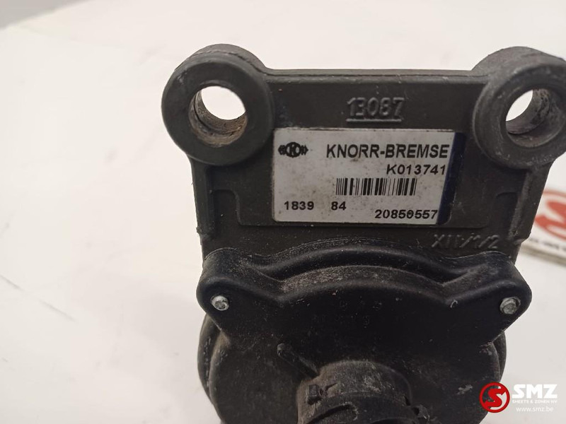 Volvo Occ luchtveringsniveausensor Volvo - Sensor para Camión: foto 5 Volvo Occ luchtveringsniveausensor Volvo - Sensor para Camión: foto 5