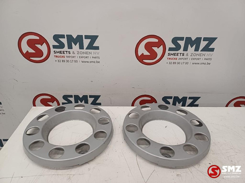 Volvo Occ set wieldoppen 22.5" Volvo - Neumático para Camión: foto 1 Volvo Occ set wieldoppen 22.5" Volvo - Neumático para Camión: foto 1