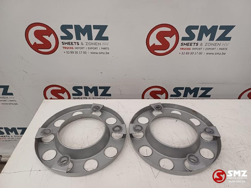 Volvo Occ set wieldoppen 22.5" Volvo - Neumático para Camión: foto 2 Volvo Occ set wieldoppen 22.5" Volvo - Neumático para Camión: foto 2