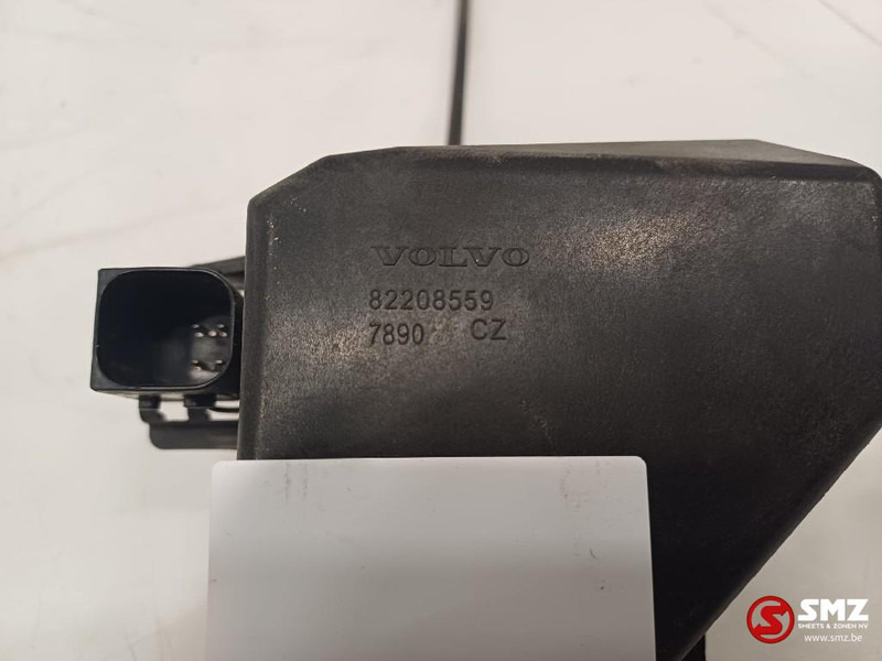 Volvo Occ slotkit grille Volvo - Parrilla para Camión: foto 4 Volvo Occ slotkit grille Volvo - Parrilla para Camión: foto 4