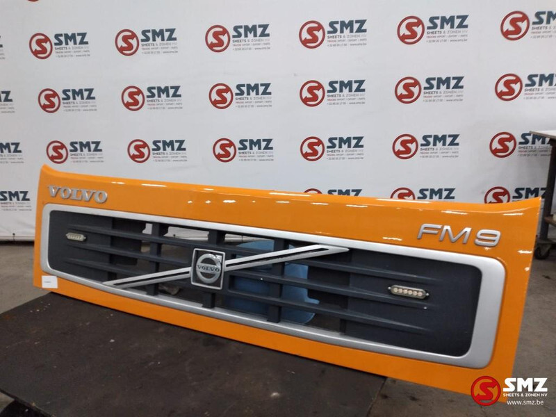 Volvo Occ voorgrille Volvo - Parrilla para Camión: foto 1 Volvo Occ voorgrille Volvo - Parrilla para Camión: foto 1