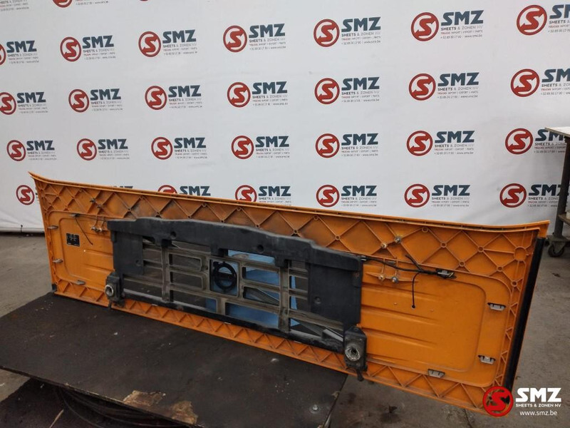 Volvo Occ voorgrille Volvo - Parrilla para Camión: foto 2 Volvo Occ voorgrille Volvo - Parrilla para Camión: foto 2