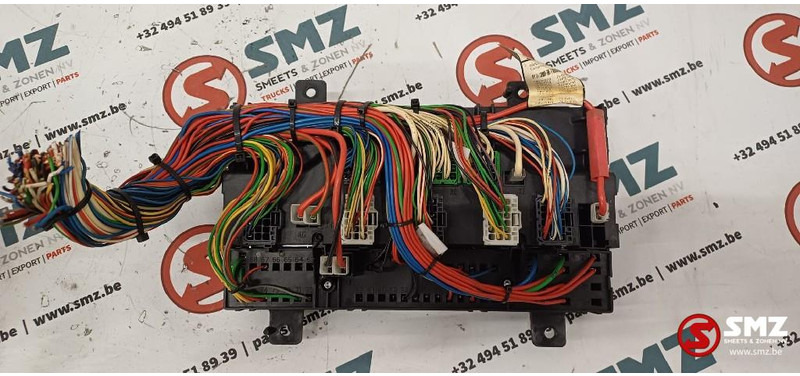 Volvo Occ zekeringskast Volvo - Sistema eléctrico para Camión: foto 2 Volvo Occ zekeringskast Volvo - Sistema eléctrico para Camión: foto 2