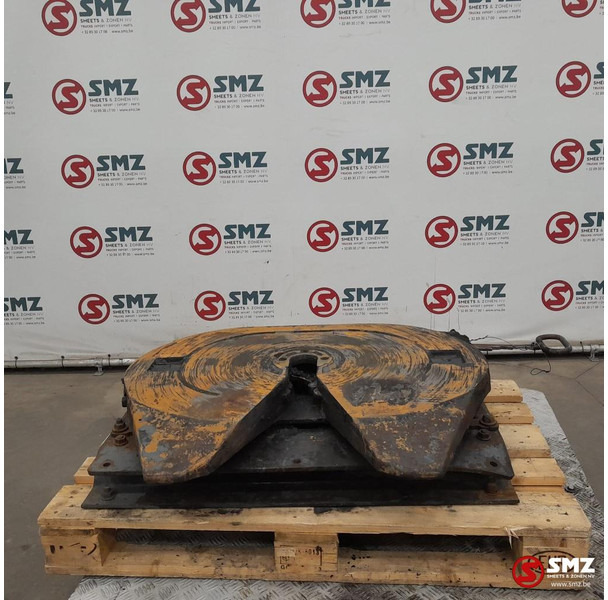 Jost Occ koppelschotel JSK42K + montageplaat JOST - Quinta rueda para Camión: foto 1 Jost Occ koppelschotel JSK42K + montageplaat JOST - Quinta rueda para Camión: foto 1