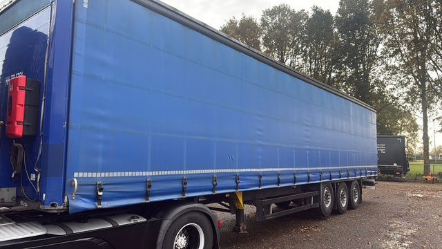 Schmitz Cargobull Coil Liftas - Semirremolque lona: foto 1 Schmitz Cargobull Coil Liftas - Semirremolque lona: foto 1