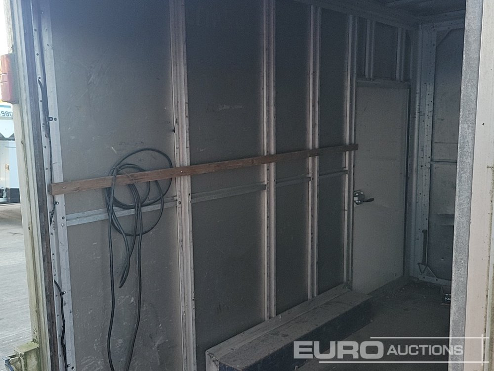 Remolque porta maquinaria 1 Ton Box Twin Axle Trailer, Side Door, Roller Door: foto 17