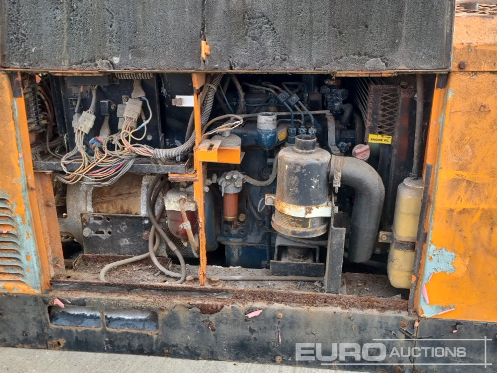 Generador industriale 110Volt Generator/Welder, 3 Cylinder Engine (2 of), 230Volt Generator/Welder, Engine (Parts Missing): foto 15