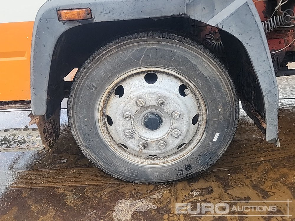 1995 Volvo FL6 14 - Camión cisterna: foto 5 1995 Volvo FL6 14 - Camión cisterna: foto 5