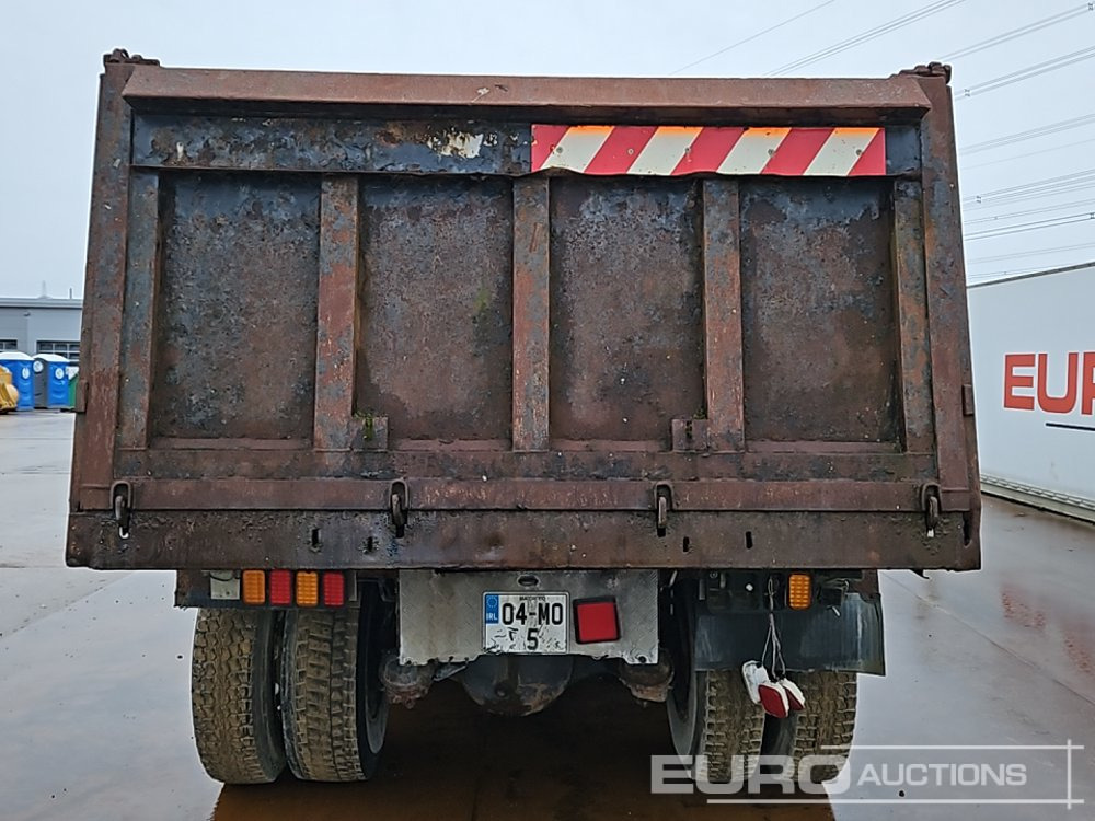 2004 Hino FY - Camión volquete: foto 4 2004 Hino FY - Camión volquete: foto 4