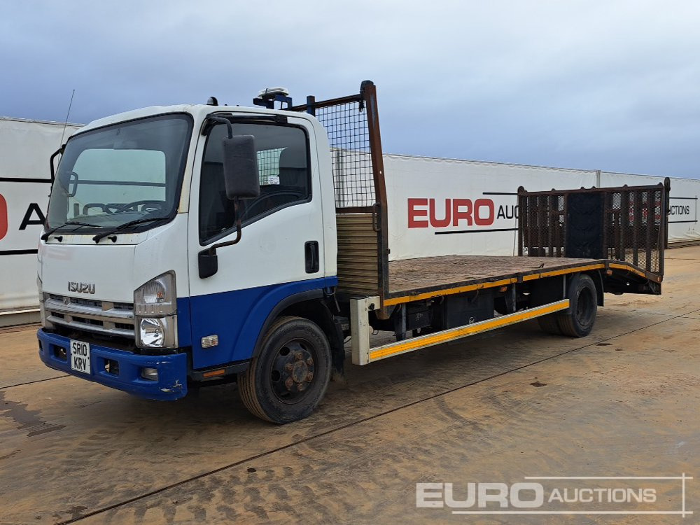2010 Isuzu 4x2 Beavertail Plant Lorry, Auto Gearbox, Winch, Hydraulic Fliptoe Ramp - Camión caja abierta: foto 1 2010 Isuzu 4x2 Beavertail Plant Lorry, Auto Gearbox, Winch, Hydraulic Fliptoe Ramp - Camión caja abierta: foto 1