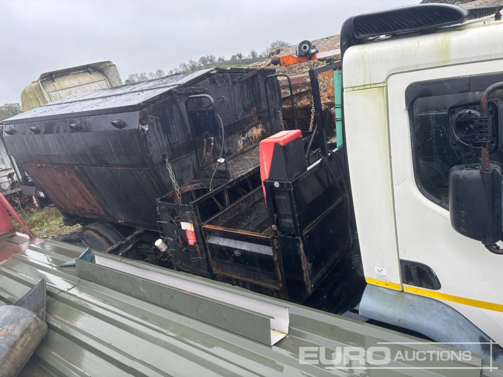 2011 DAF LF55-220 - Camión caja abierta: foto 3 2011 DAF LF55-220 - Camión caja abierta: foto 3