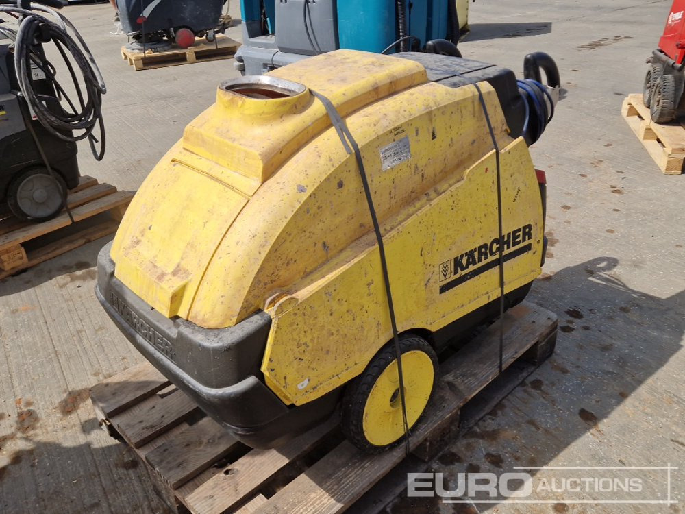 2011 Karcher 250 Volt Scrubber Dryer - Equipo de construcción: foto 1 2011 Karcher 250 Volt Scrubber Dryer - Equipo de construcción: foto 1