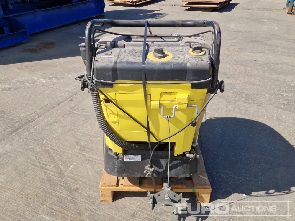 2011 Karcher BR 45-40 - Equipo de construcción: foto 4 2011 Karcher BR 45-40 - Equipo de construcción: foto 4