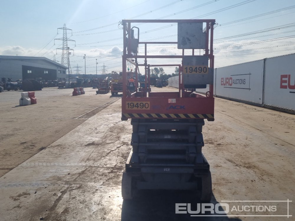2011 SkyJack 4632 - Plataforma elevadora: foto 4 2011 SkyJack 4632 - Plataforma elevadora: foto 4