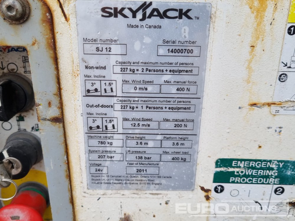 Plataforma elevadora 2011 SkyJack SJ12: foto 17