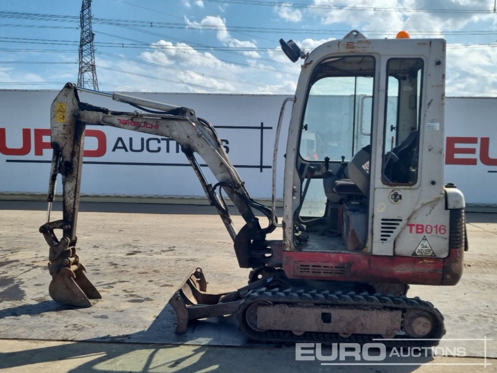 2011 Takeuchi TB016 - Miniexcavadora: foto 2 2011 Takeuchi TB016 - Miniexcavadora: foto 2