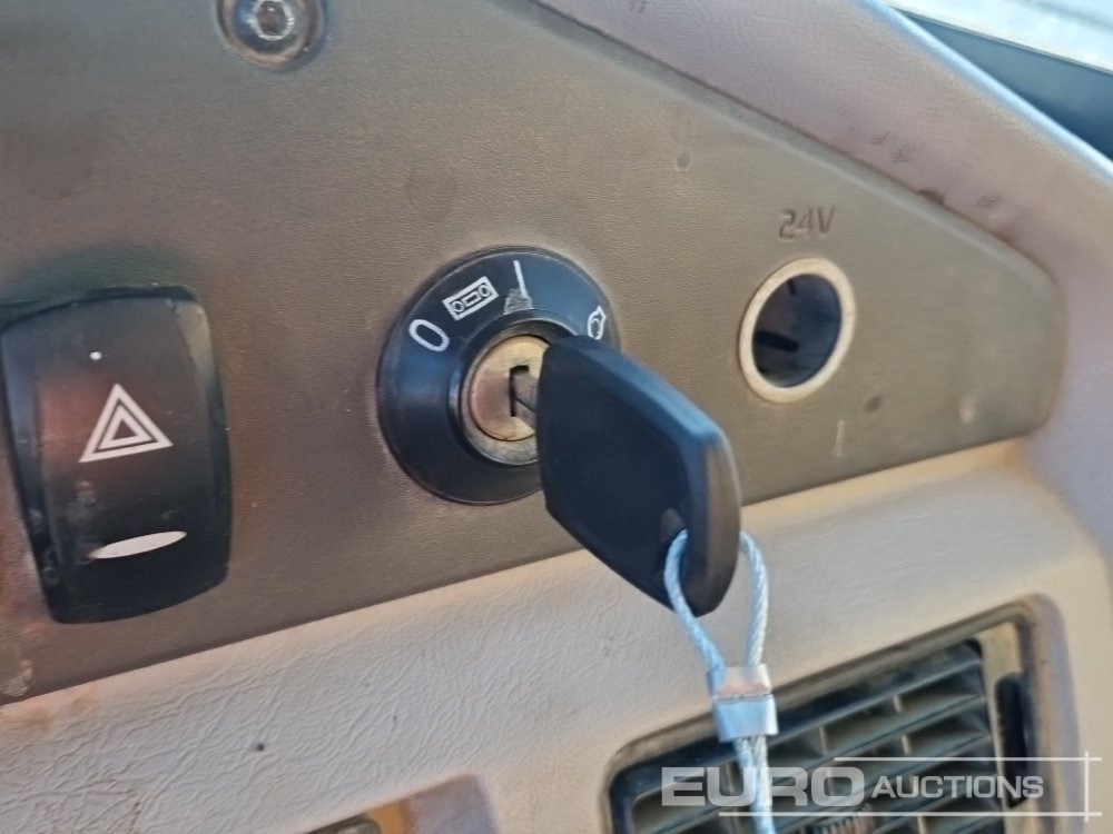 Dúmper articulado 2011 Volvo A30F: foto 41
