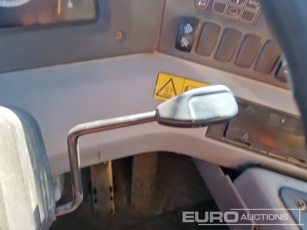 Dúmper articulado 2011 Volvo A30F: foto 40