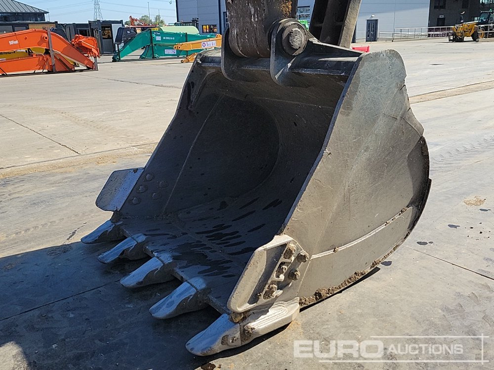 Excavadora de cadenas 2012 Hyundai 380LC-9A: foto 23