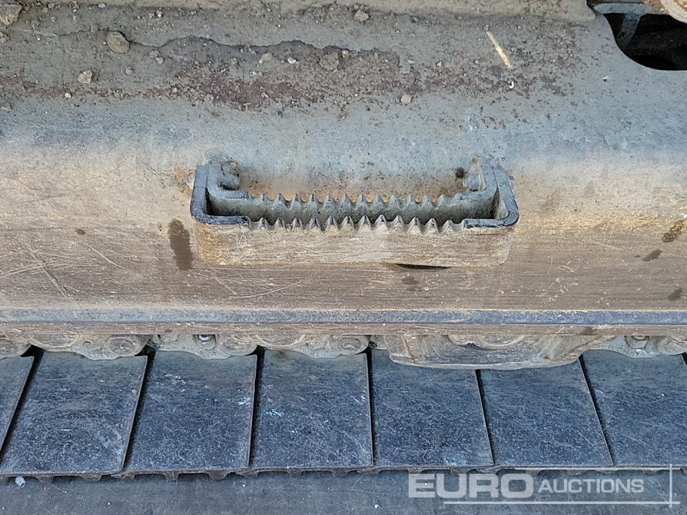Excavadora de cadenas 2012 Hyundai 380LC-9A: foto 13