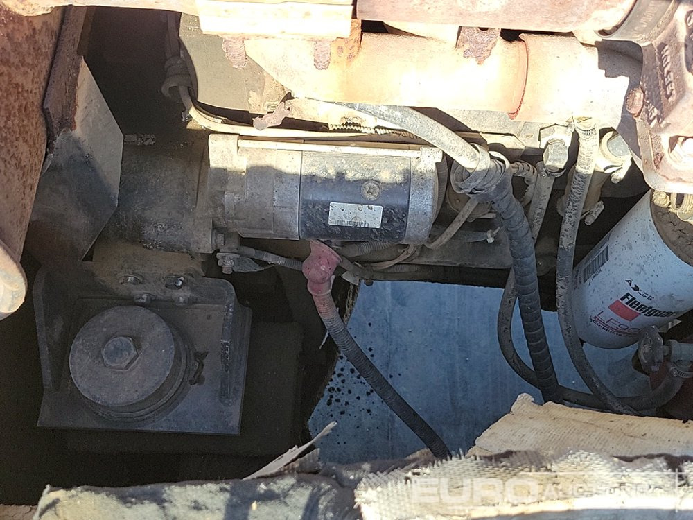 Excavadora de cadenas 2012 Hyundai 380LC-9A: foto 44