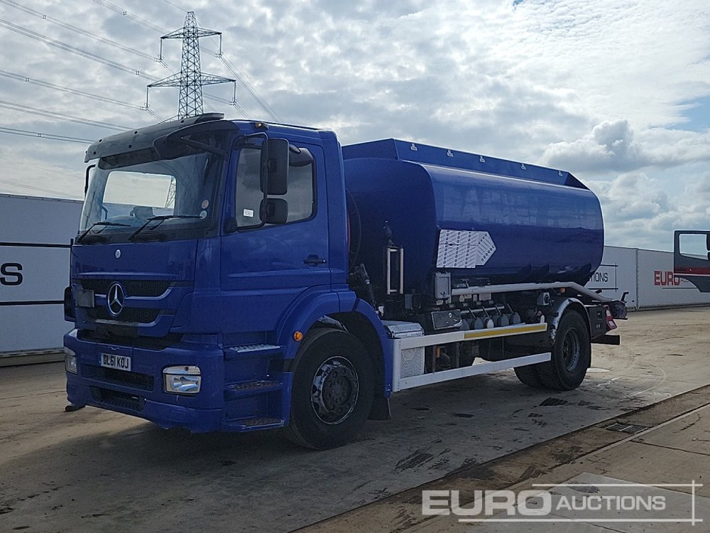 2012 Mercedes 1823 - Camión cisterna: foto 1 2012 Mercedes 1823 - Camión cisterna: foto 1