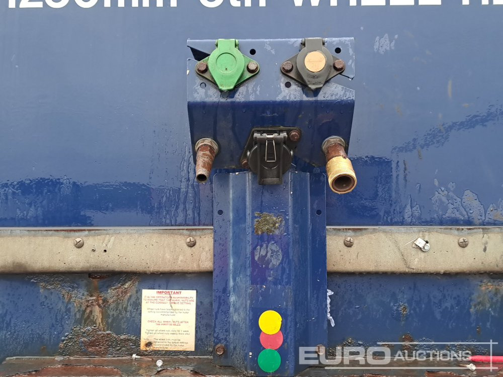 2012 SDC 45' Tri Axle Curtainsider Trailer, BPW Axles - Semirremolque lona: foto 5 2012 SDC 45' Tri Axle Curtainsider Trailer, BPW Axles - Semirremolque lona: foto 5