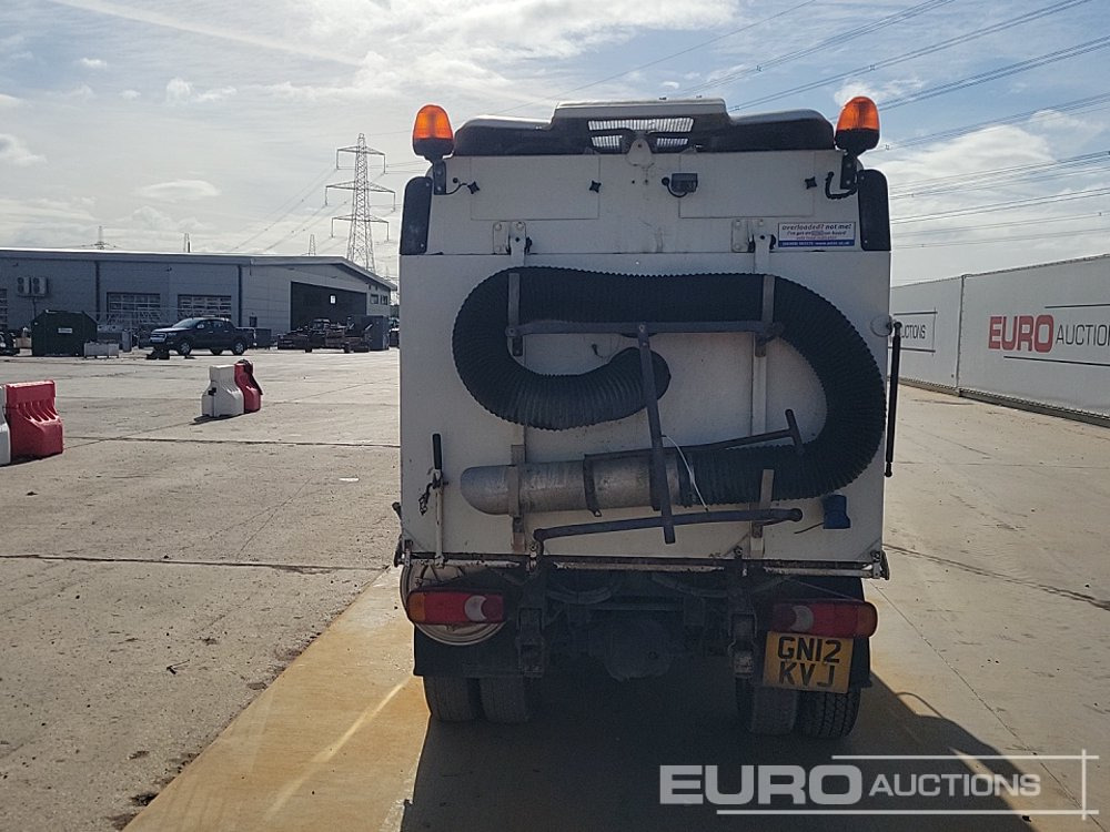 2012 Scarab 4x2 Road Sweeper, Reverse Camera, A/C - Barredora vial: foto 4 2012 Scarab 4x2 Road Sweeper, Reverse Camera, A/C - Barredora vial: foto 4