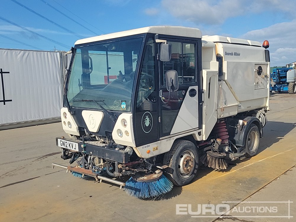 2012 Scarab 4x2 Road Sweeper, Reverse Camera, A/C - Barredora vial: foto 1 2012 Scarab 4x2 Road Sweeper, Reverse Camera, A/C - Barredora vial: foto 1