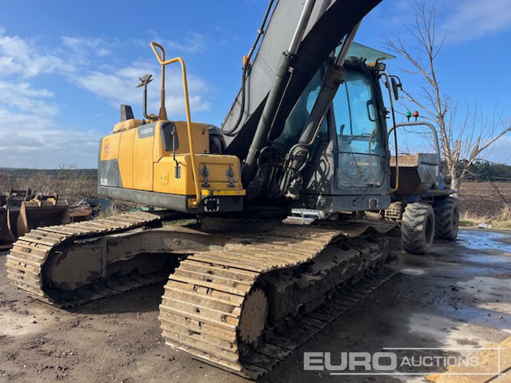 2012 Volvo EC220DL - Excavadora de cadenas: foto 1 2012 Volvo EC220DL - Excavadora de cadenas: foto 1