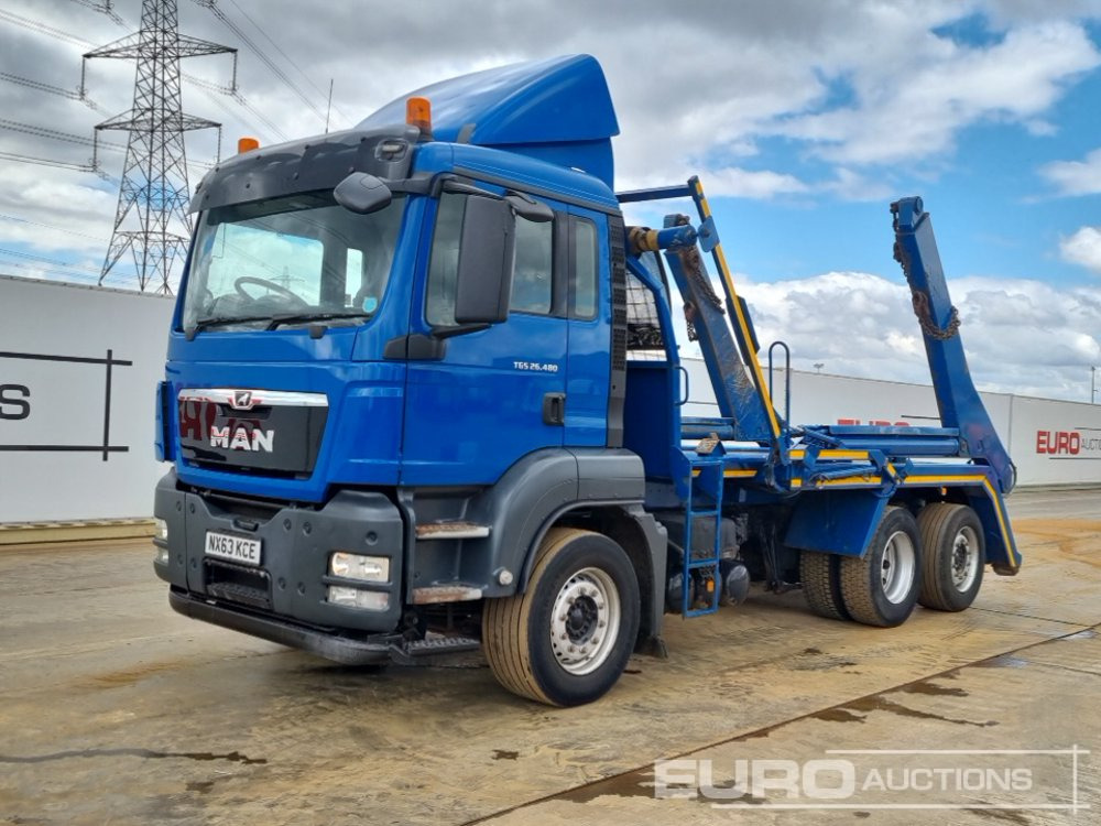 2013 MAN TGS26.480 - Camión portacontenedor de cadenas: foto 1 2013 MAN TGS26.480 - Camión portacontenedor de cadenas: foto 1