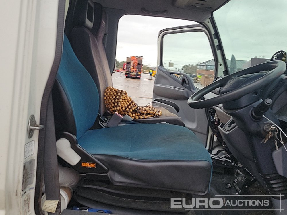 Camión frigorífico 2013 Mitsubishi 7C15: foto 19